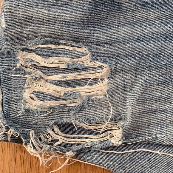 BDG Denim Tomgirl Shorts - Picture 2 of 5